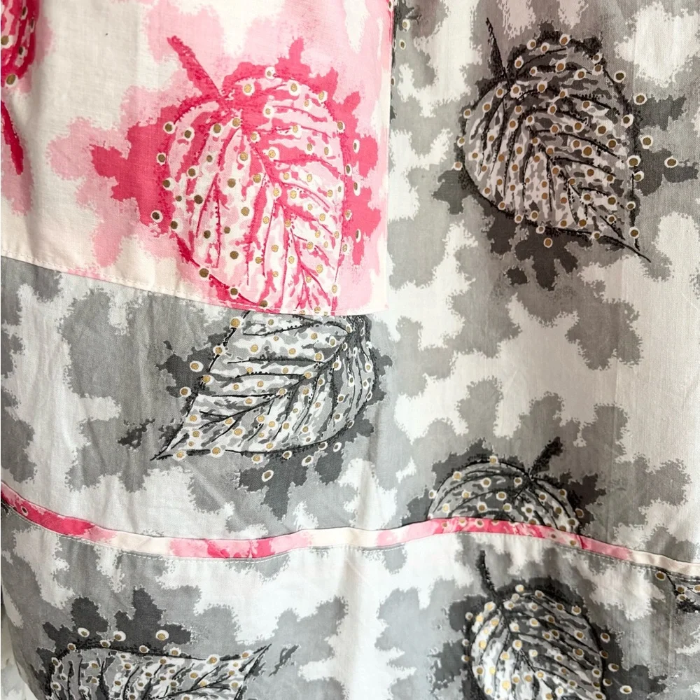 Vintage Handmade Apron Pink Gray Leaf Tie Back